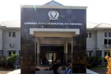 Lapas Cibinong Terpapar...