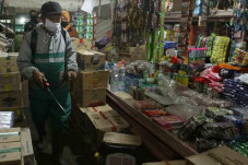 Ganjar: Pasar-Pabrik...