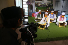 Sedekah Jangan Memicu...