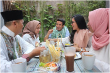 Masih di Rumah Saat...