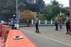 Puluhan Kendaraan yang...