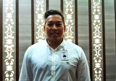 Bank Mandiri Salurkan...