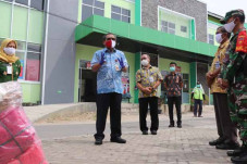 Rapid Test Tiga Santri...