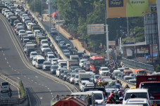 Pemudik ke Sleman Tembus...