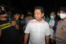 Bebas, Rommy Disambut...