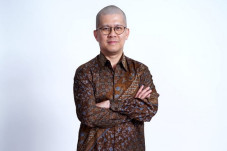 Merespons Tantangan...