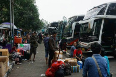 Larangan Mudik untuk...
