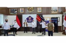 Perangi Covid-19, Perhumas...