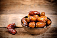 Konsumsi Kurma Bikin...