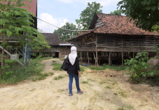 Hamili Siswi SMP, Warga...