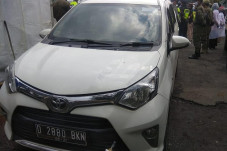 Mobil Bernopol Palsu...