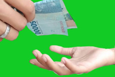 Tak Dapat Bantuan, Mahasiswa...