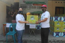 Bantu Warga Terdampak...