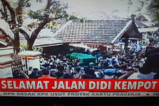 Ratusan Pelayat Antarkan...