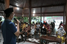 Merasa Ada yang Lebih...