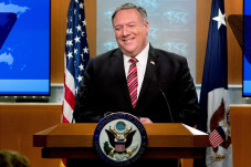 China Bantah Klaim Pompeo...