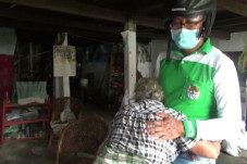 Kaget, Nenek yang Hidup...