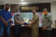 Pasangkayu Terima Bantuan...