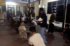 Tiga Pelanggar PSBB...