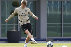 Toni Kroos : Bundesliga...