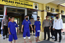 Curi Ternak di Pekalongan,...