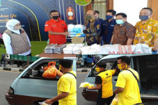 CSR Adira Finance Berjuang...