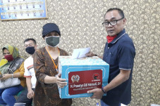 Ketua DPRD DKI Sebar...