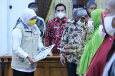 Pembagian BLT-DD Tahap...