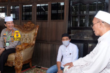 Silahturahmi ke Guru...