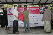 Rangkul Stakeholder,...