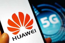 Huawei Dorong Transformasi...