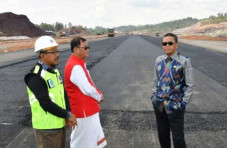 Bandara Buntu Kunik...