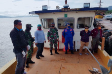 Kapal Banawa 109, Jemput...
