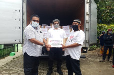 Jelang Idul Fitri, Sinar...