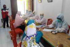 10 Warga Reaktif Corona,...