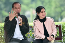 Presiden Jokowi dan...