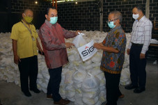 Sambut Lebaran, SIG...