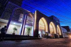 Pesantren Modern Berciri...