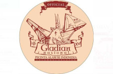Gegara Corona, Gladian...