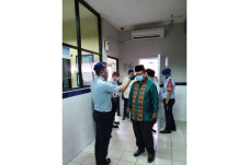 Dirjen PAS Berikan Remisi...
