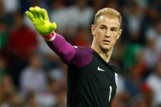 Target Jadi Kiper Utama,...