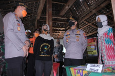 Kampung Tangguh, Upaya...