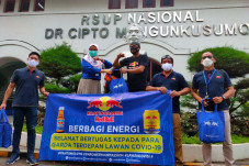 3.000 Paket Makanan...