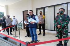 New Normal Dimulai Senin,...