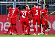 Bayern Muenchen Perpanjang...