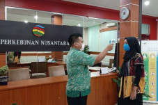 Hadapi Pandemi COVID-19,...