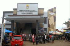 Dua Pedagang Pasar Positif...