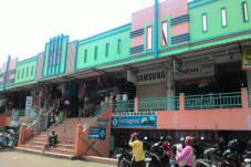 Pasien Positif COVID-19...
