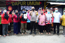Dapur Umum Swadaya Desa...