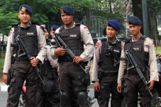 Kapolda Sumut Minta...